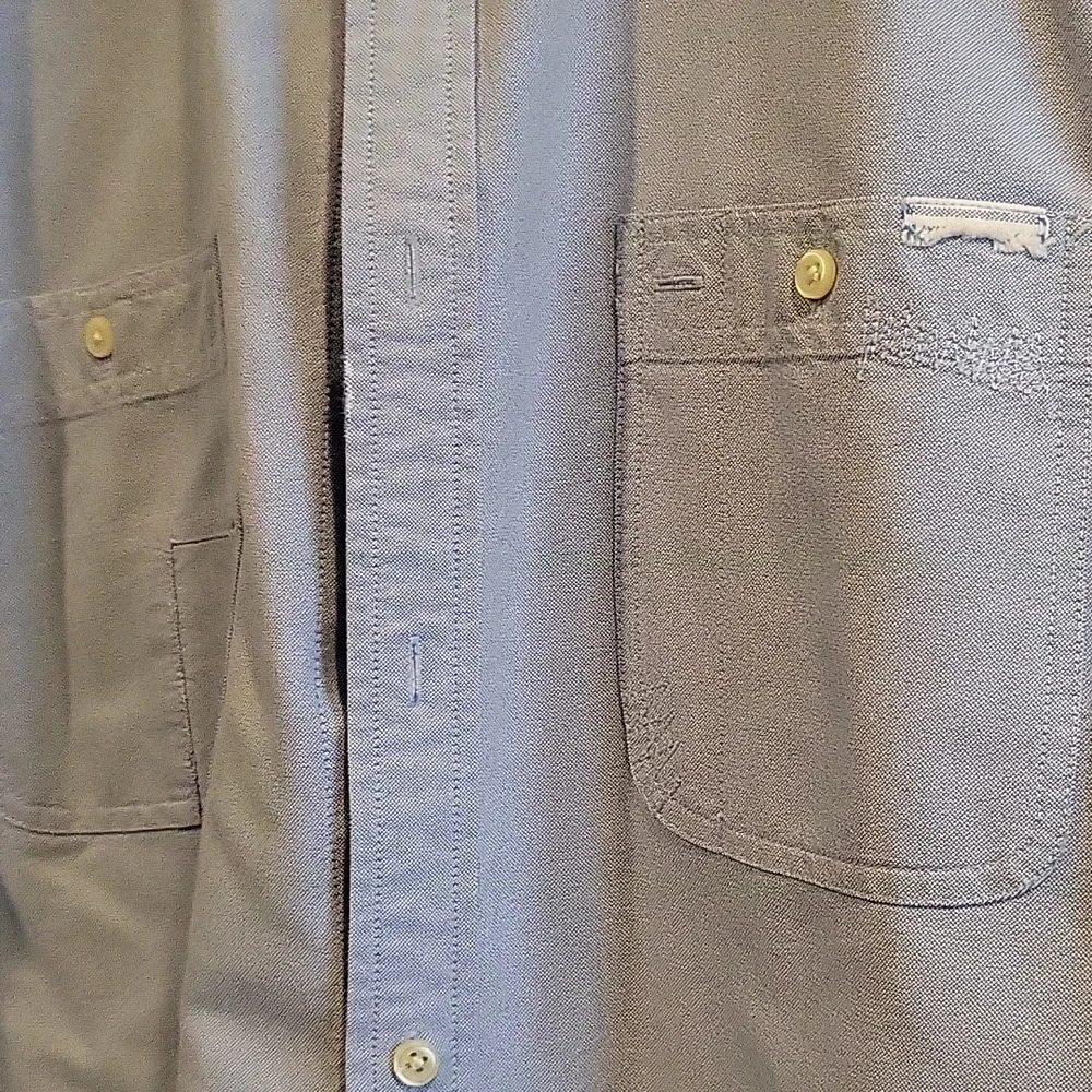 Button down - Picture 2 of 8